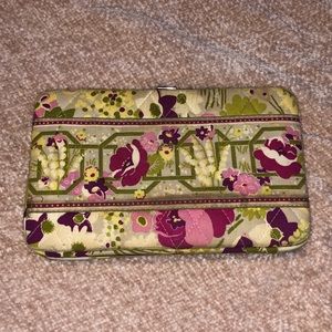 **MUST GO ASAP** Vera Bradley | Wallet